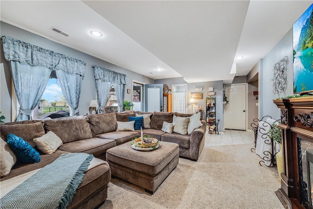 309 S Blackjack Avenue — photo 32