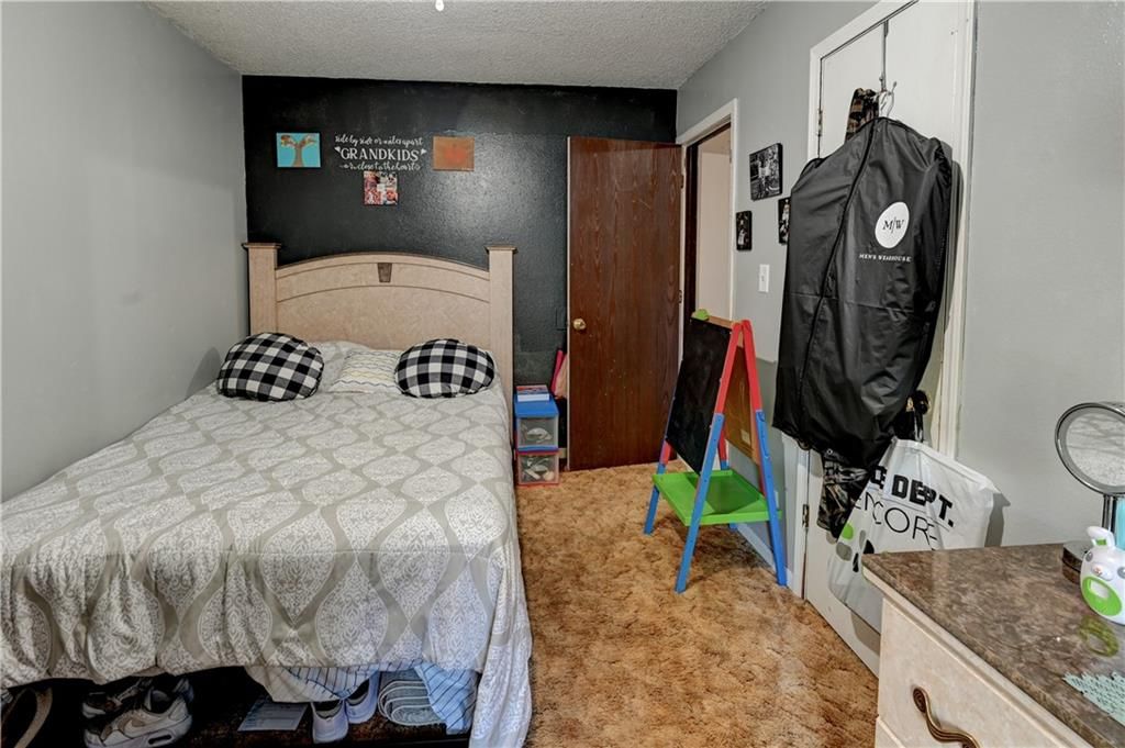 1509 Lawndale Avenue — photo 31