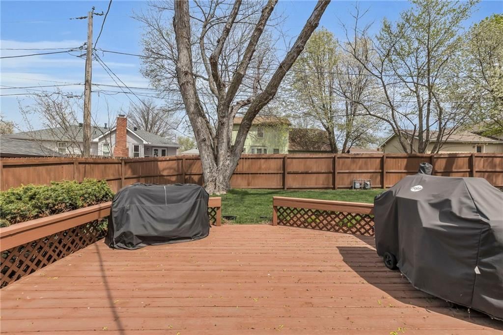 15205 S Locust Street — photo 33