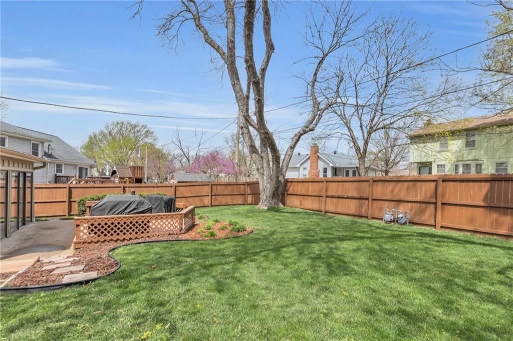 15205 S Locust Street — photo 35