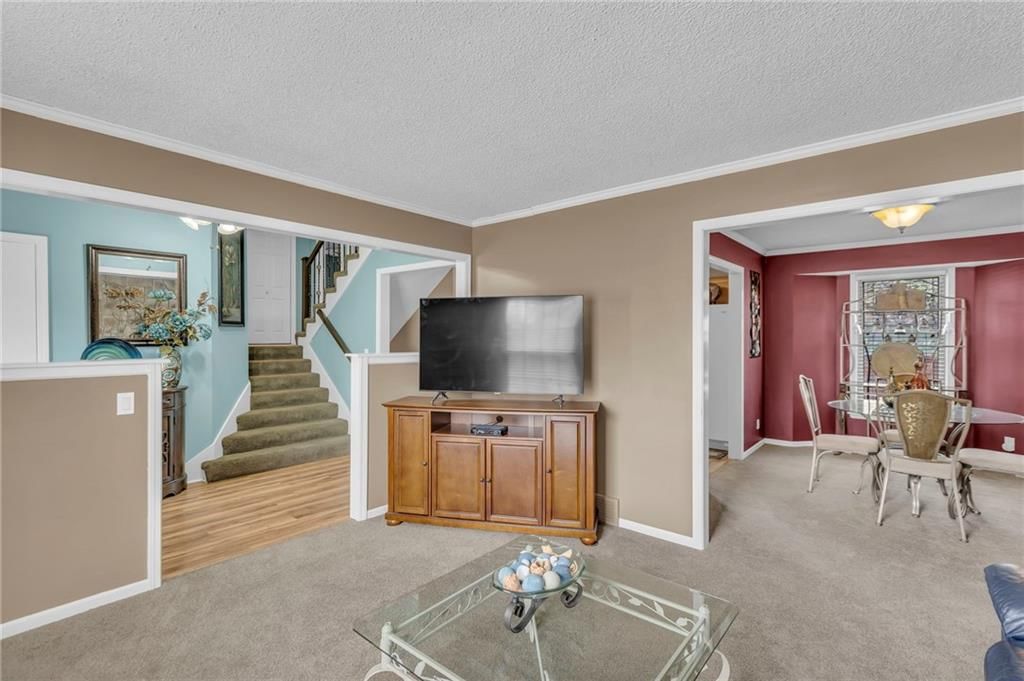 15205 S Locust Street — photo 5