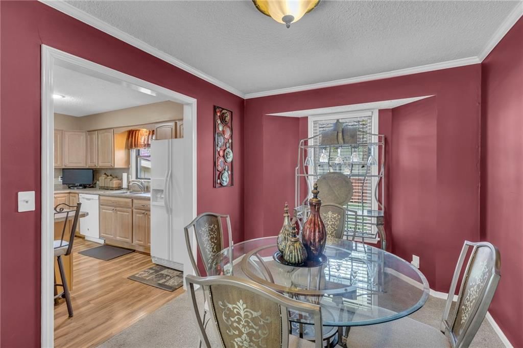 15205 S Locust Street — photo 8