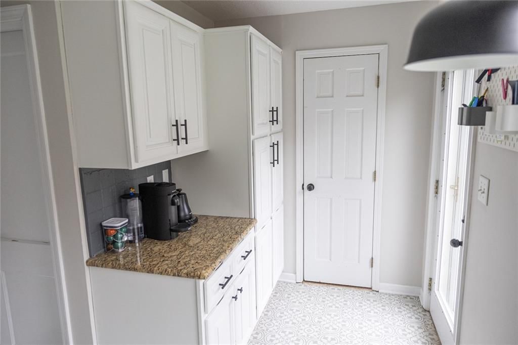 216 W 70th Terrace — photo 13