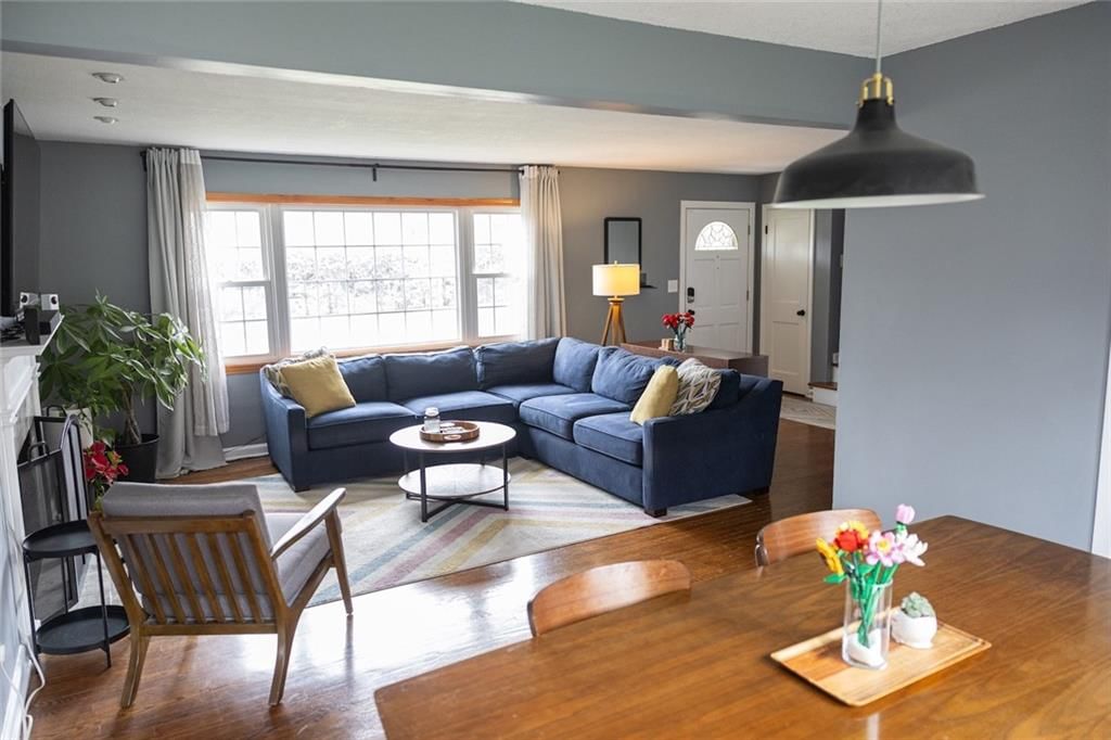 216 W 70th Terrace — photo 8