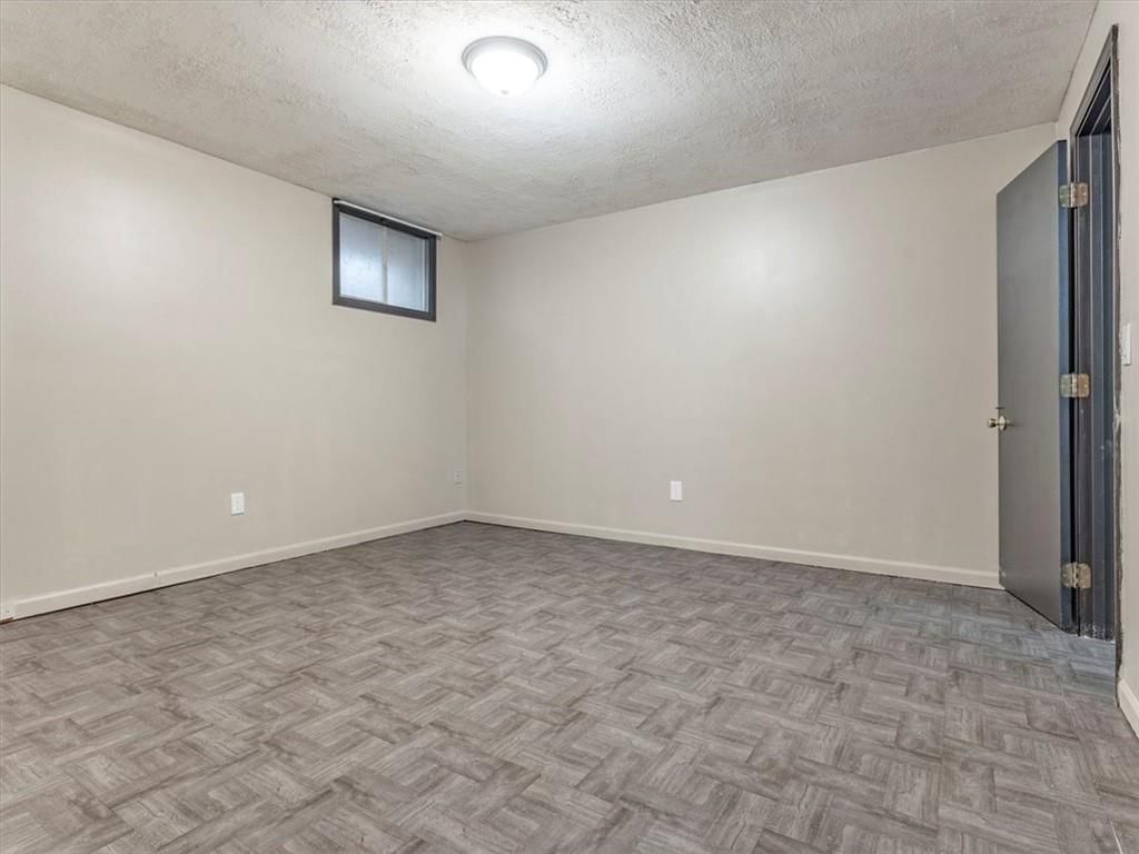 917 S 39th Street — photo 33