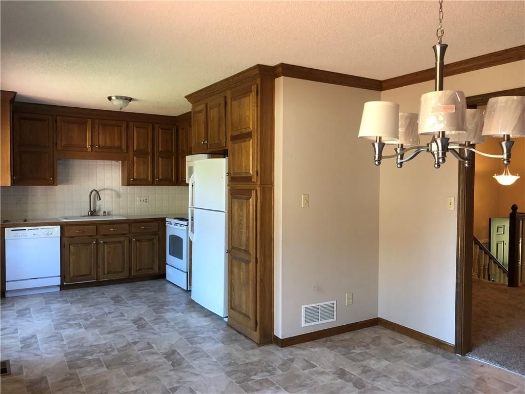 2811 Spring Garden Street — photo 6