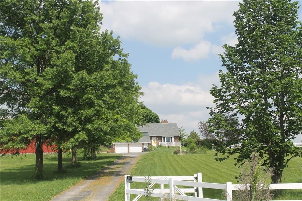 25770 Tonganoxie Drive — photo 2