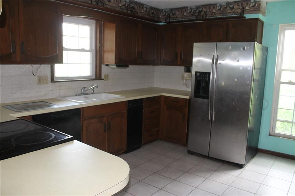 25770 Tonganoxie Drive — photo 12