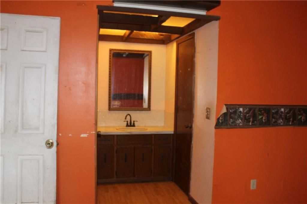 25770 Tonganoxie Drive — photo 26
