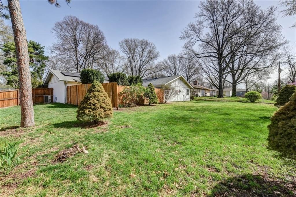 6025 W 87th Terrace — photo 43