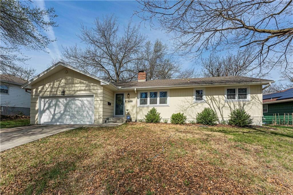 10000 Tracy Avenue — photo 2