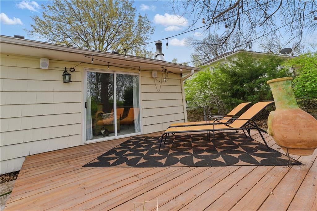 10000 Tracy Avenue — photo 31