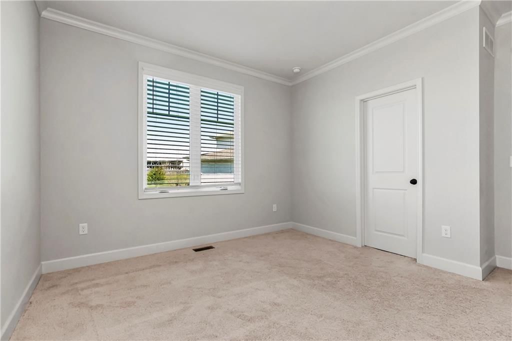 9207 W 177th Terrace — photo 16