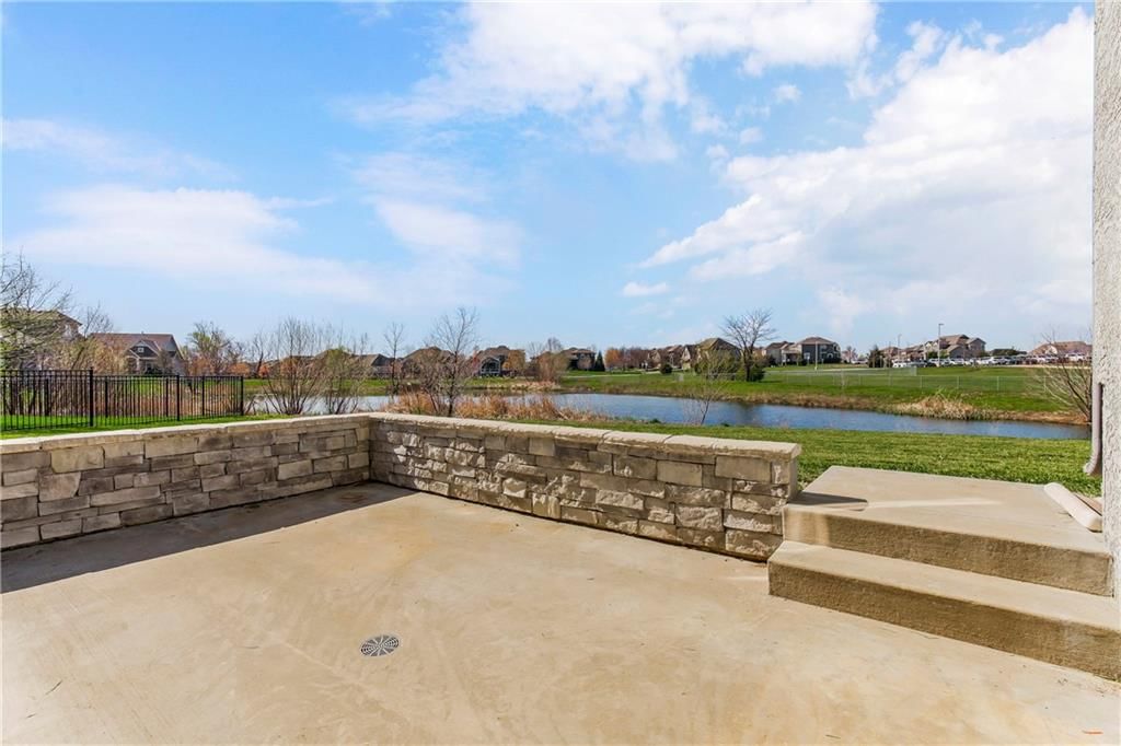 9207 W 177th Terrace — photo 31