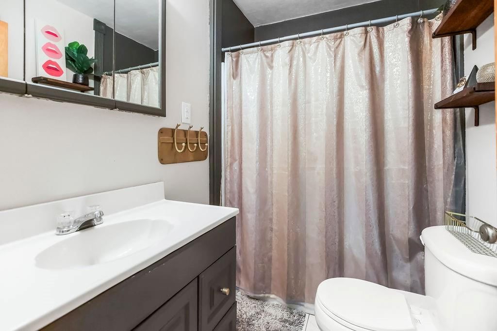 5330 N Spruce Avenue — photo 12
