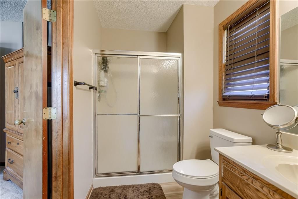 8225 N Forest Avenue — photo 18