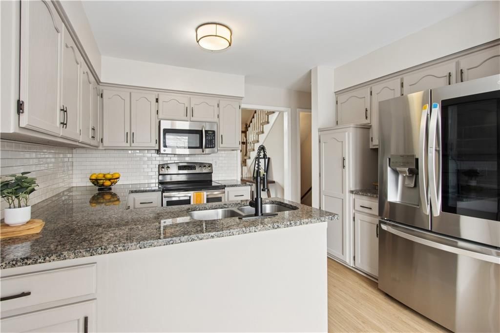 12497 S ELLSWORTH Street — photo 10
