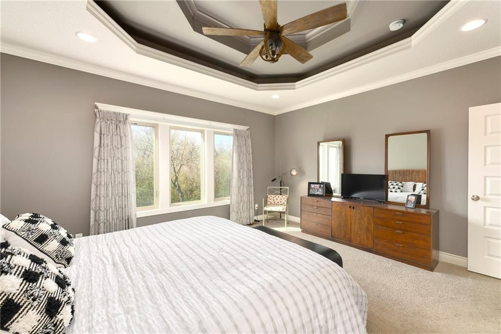 1699 NE Parkwood Drive — photo 24