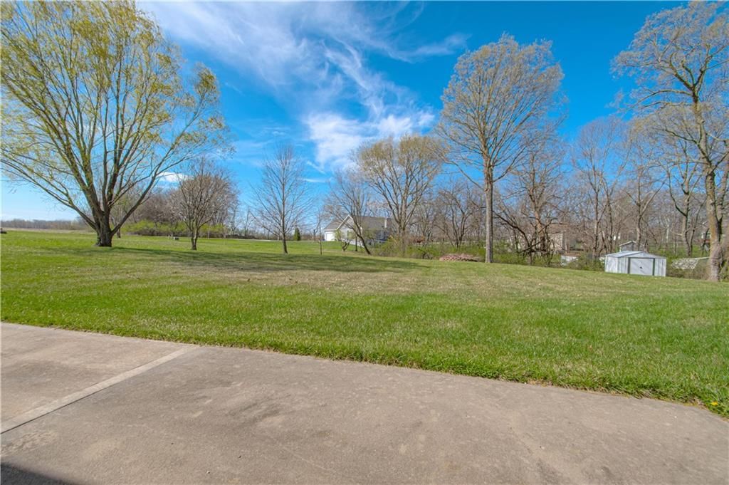 6168 Maple Ridge Road — photo 32