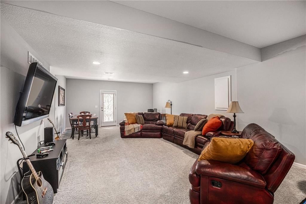 4510 NE 67th Terrace — photo 34