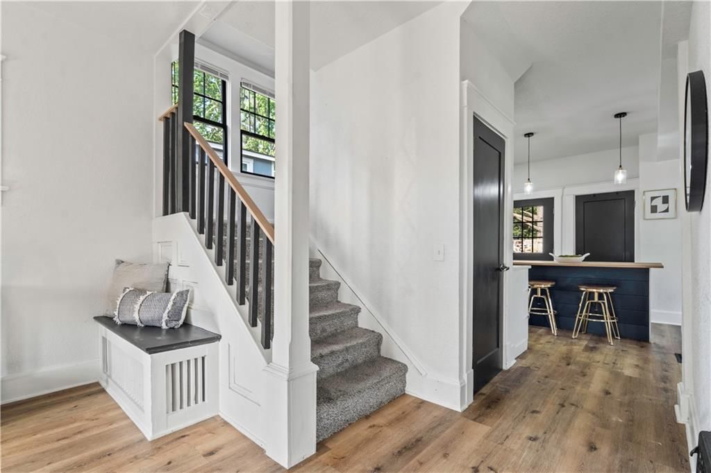 1621 S Hedges Avenue — photo 13