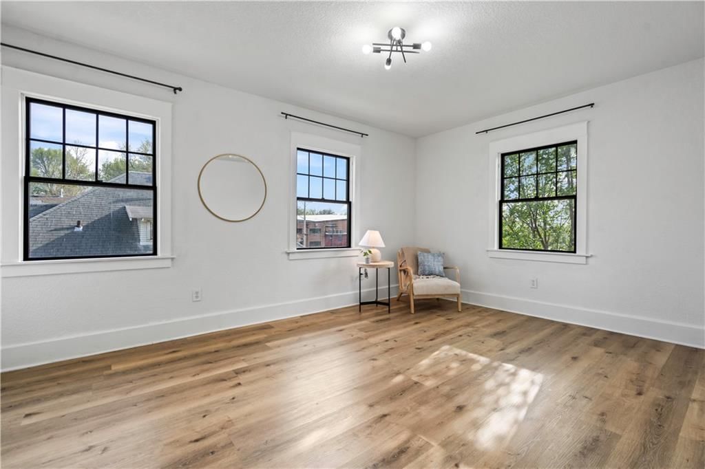 1621 S Hedges Avenue — photo 14