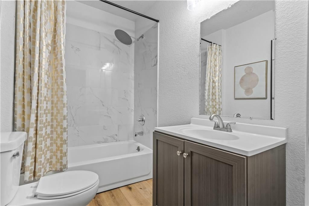 1621 S Hedges Avenue — photo 16