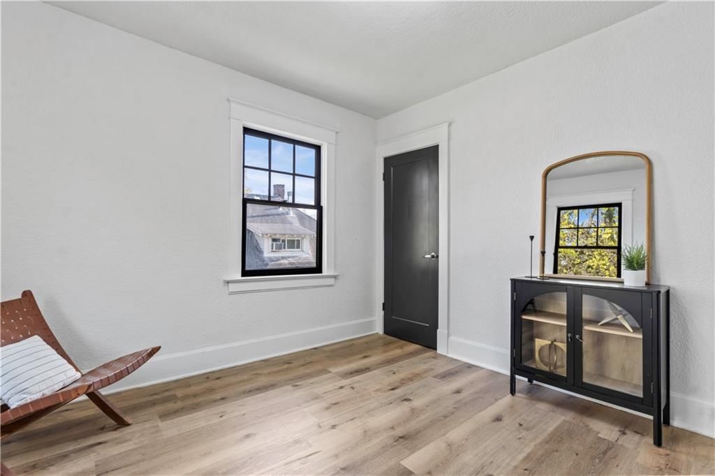 1621 S Hedges Avenue — photo 17