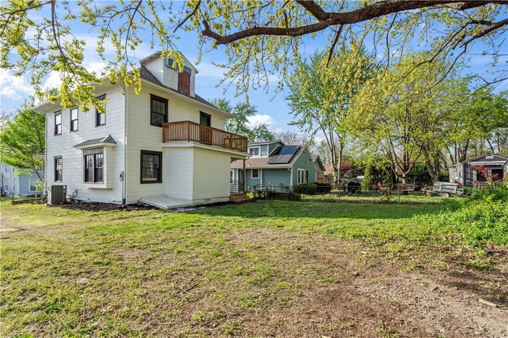 1621 S Hedges Avenue — photo 26