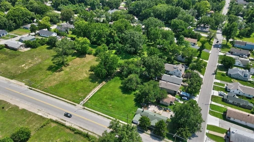 3223 Brown Avenue — photo 3