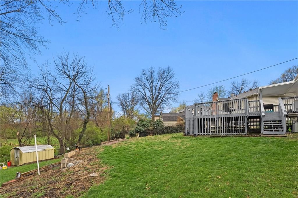 329 S Shrank Avenue — photo 27