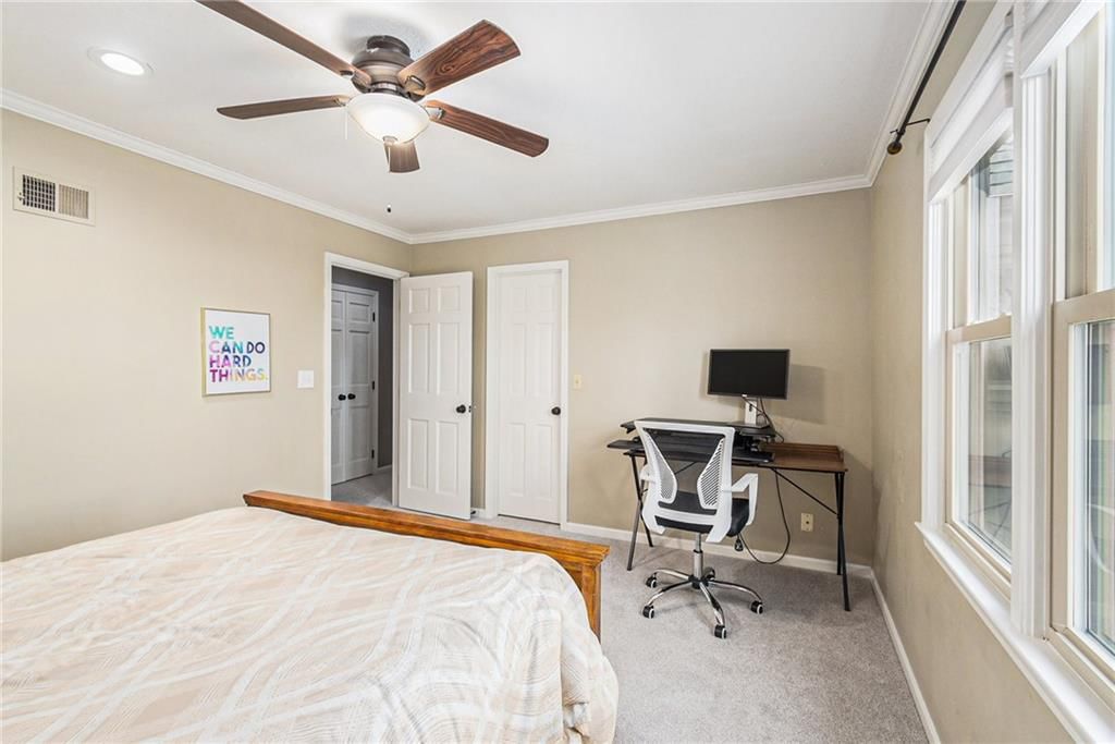11548 Hemlock Street — photo 32