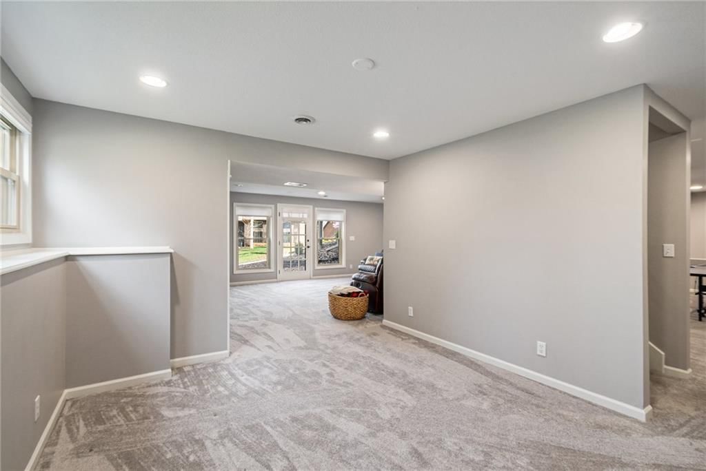 11548 Hemlock Street — photo 38