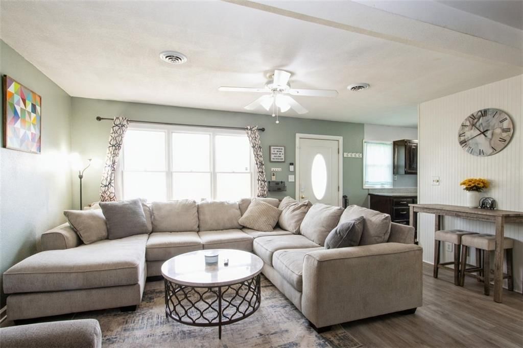 10607 W 56th Street — photo 3