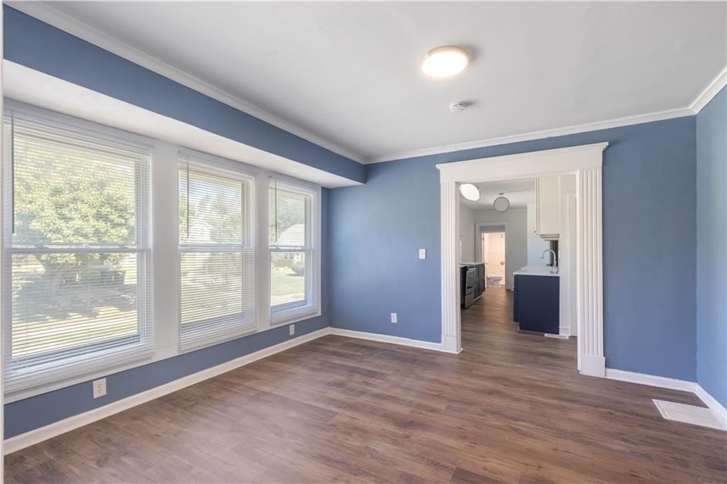 7017 PASEO Boulevard — photo 8