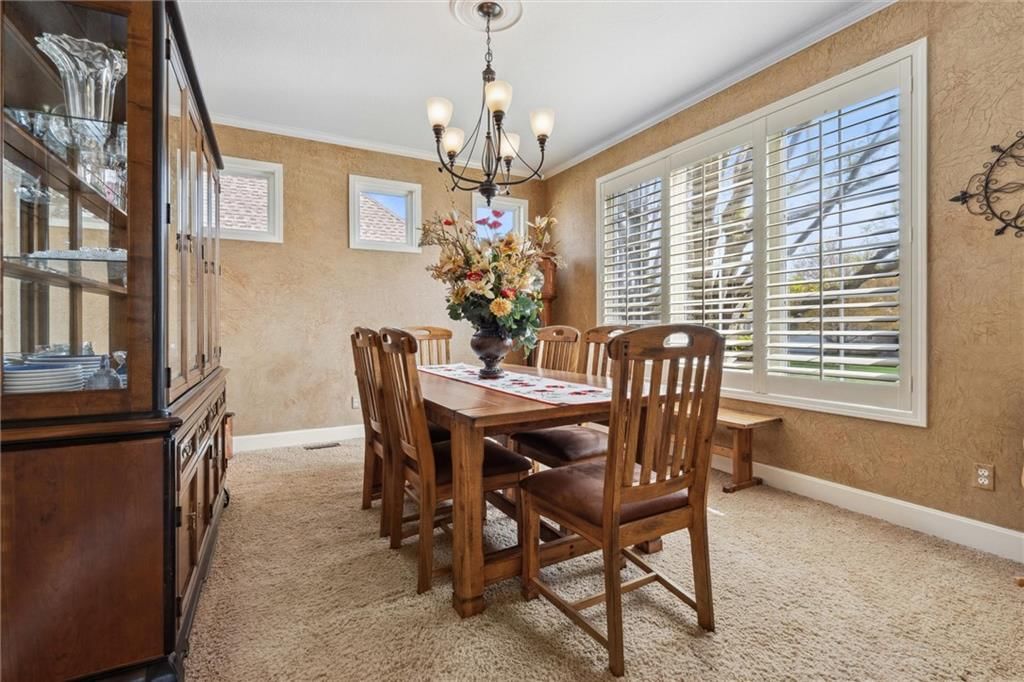 416 SW WINTERGARDEN Drive — photo 12