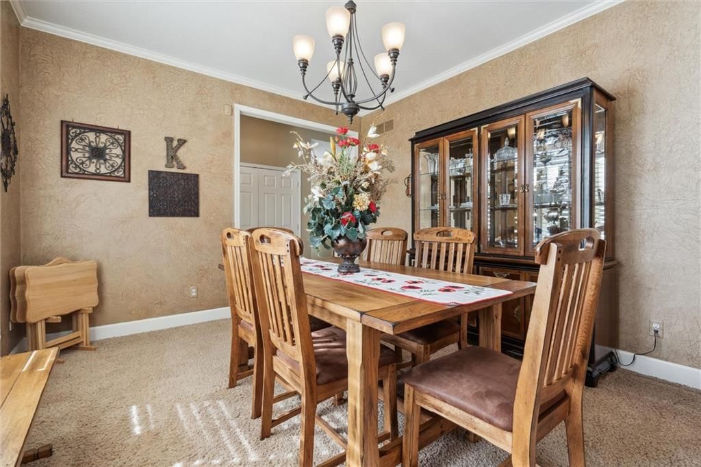 416 SW WINTERGARDEN Drive — photo 13