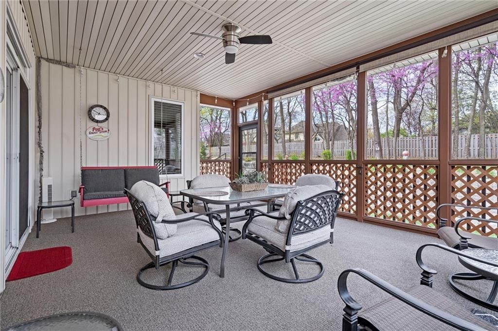 416 SW WINTERGARDEN Drive — photo 27