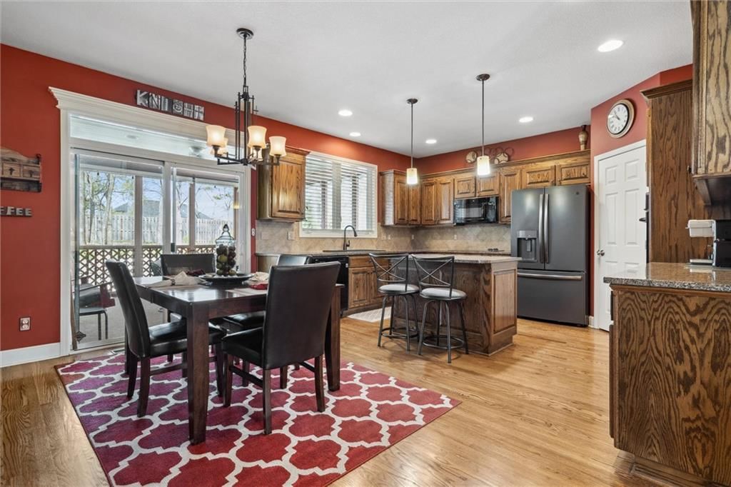 416 SW WINTERGARDEN Drive — photo 10