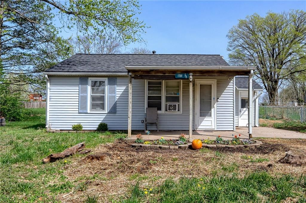 1701 1/2 N Liberty Street, Independence, MO