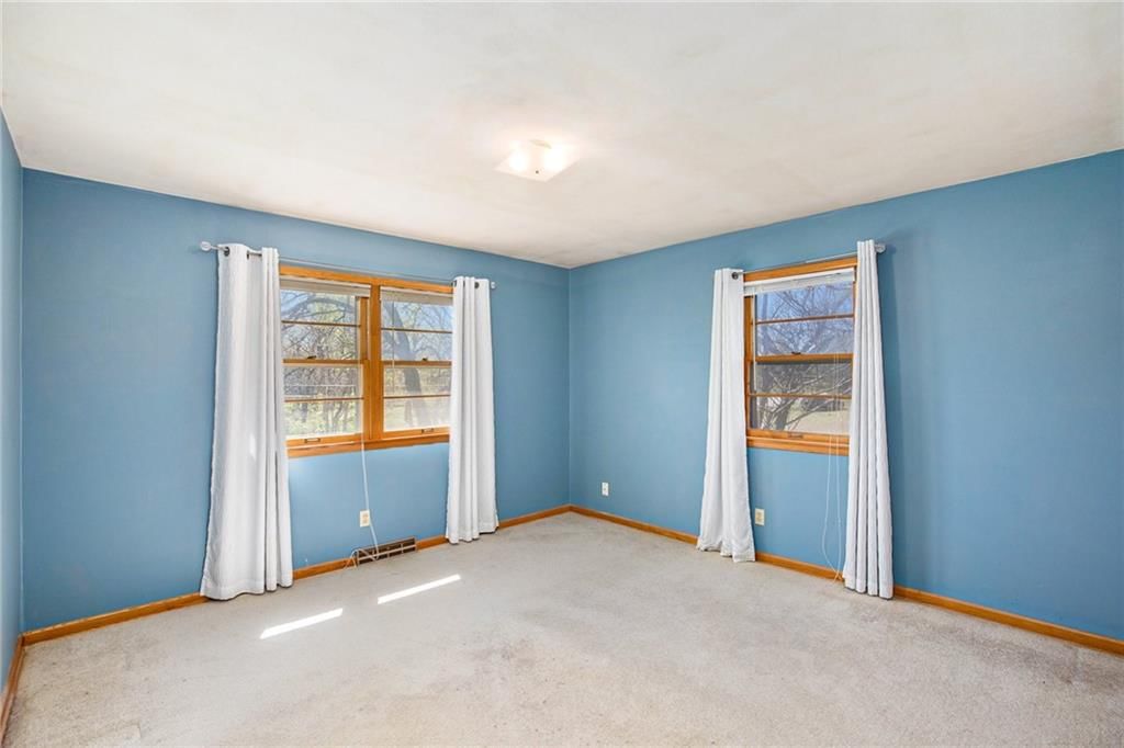 625 Edwardsville Drive — photo 12