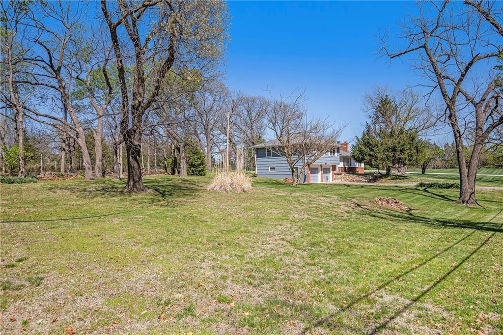 625 Edwardsville Drive — photo 23