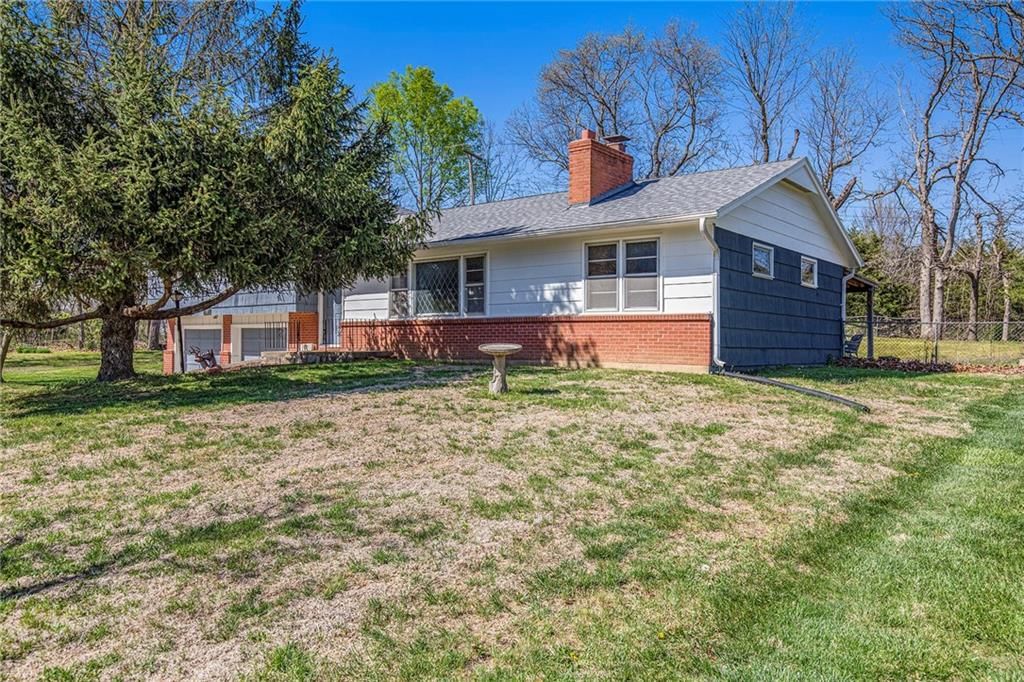 625 Edwardsville Drive — photo 24