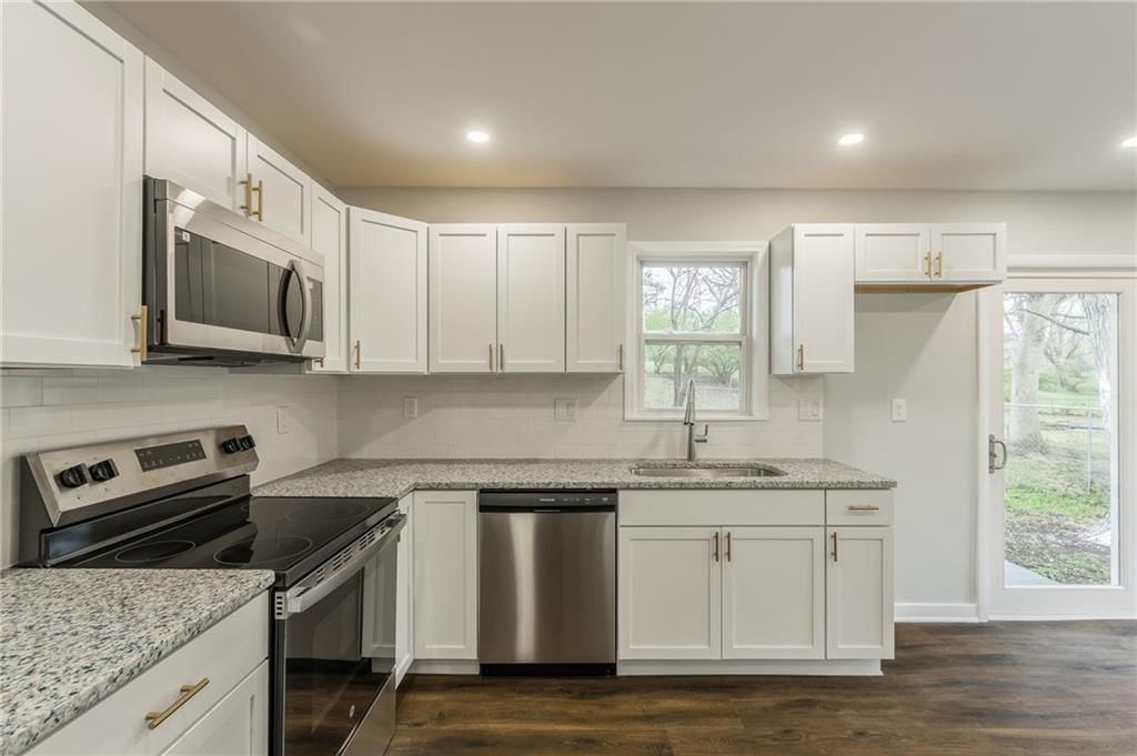 6307 E 96th Street — photo 11