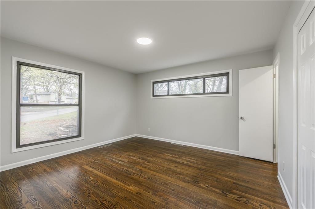 6307 E 96th Street — photo 12
