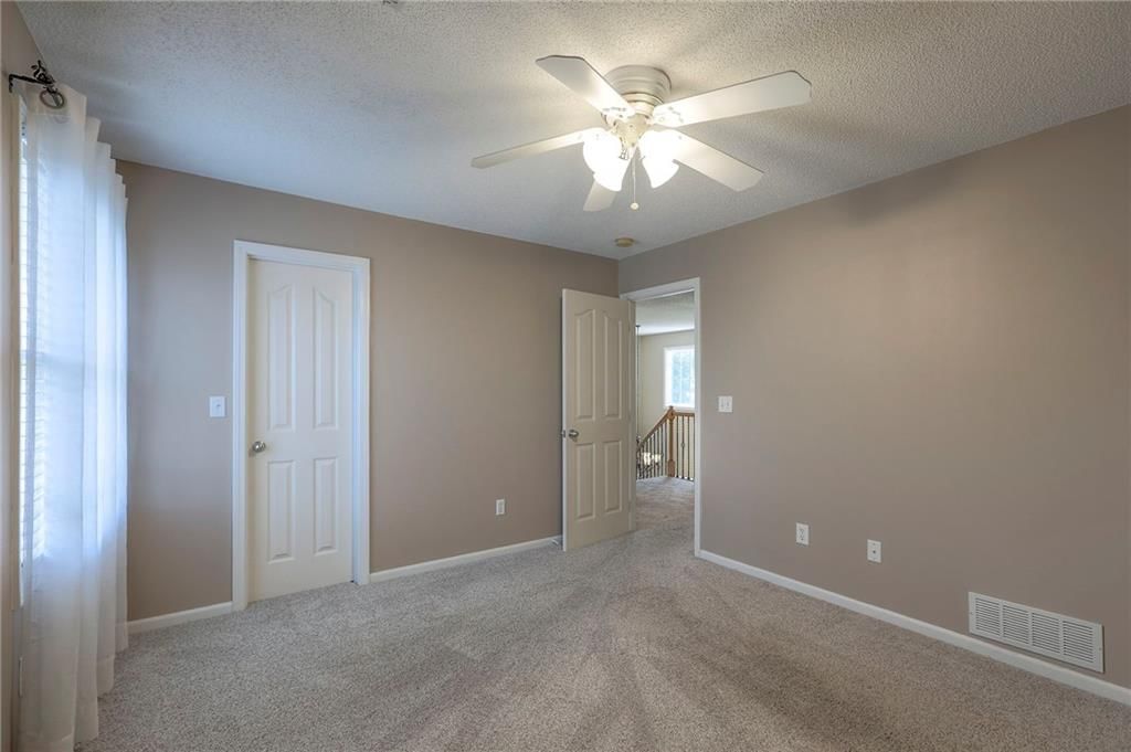 16044 W 160th Terrace — photo 36