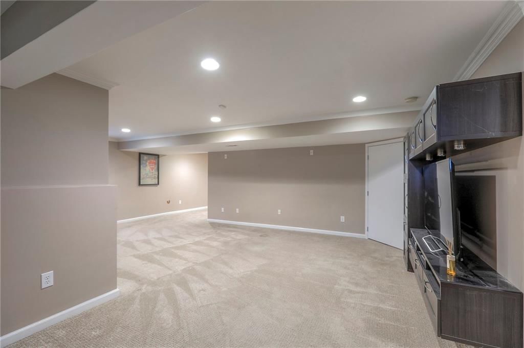 16044 W 160th Terrace — photo 45