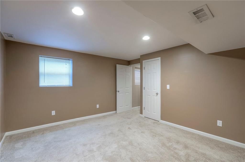16044 W 160th Terrace — photo 47