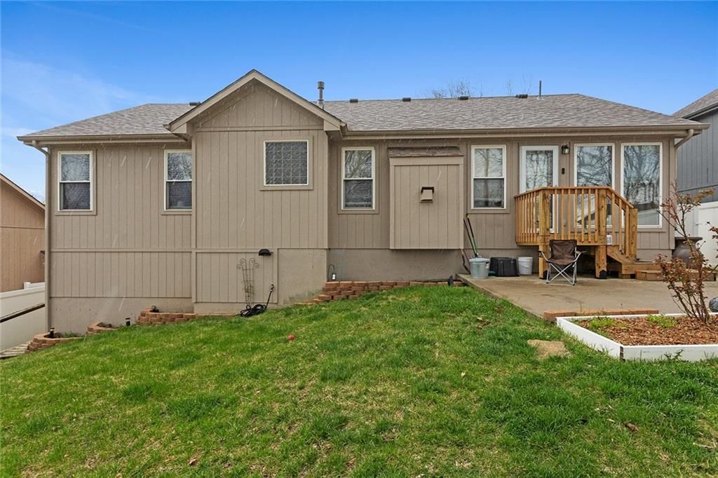 1509 NW Nicholas Drive — photo 23