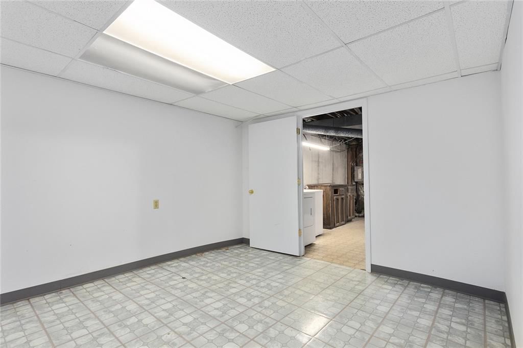 3516 NE Kingwood Place — photo 32